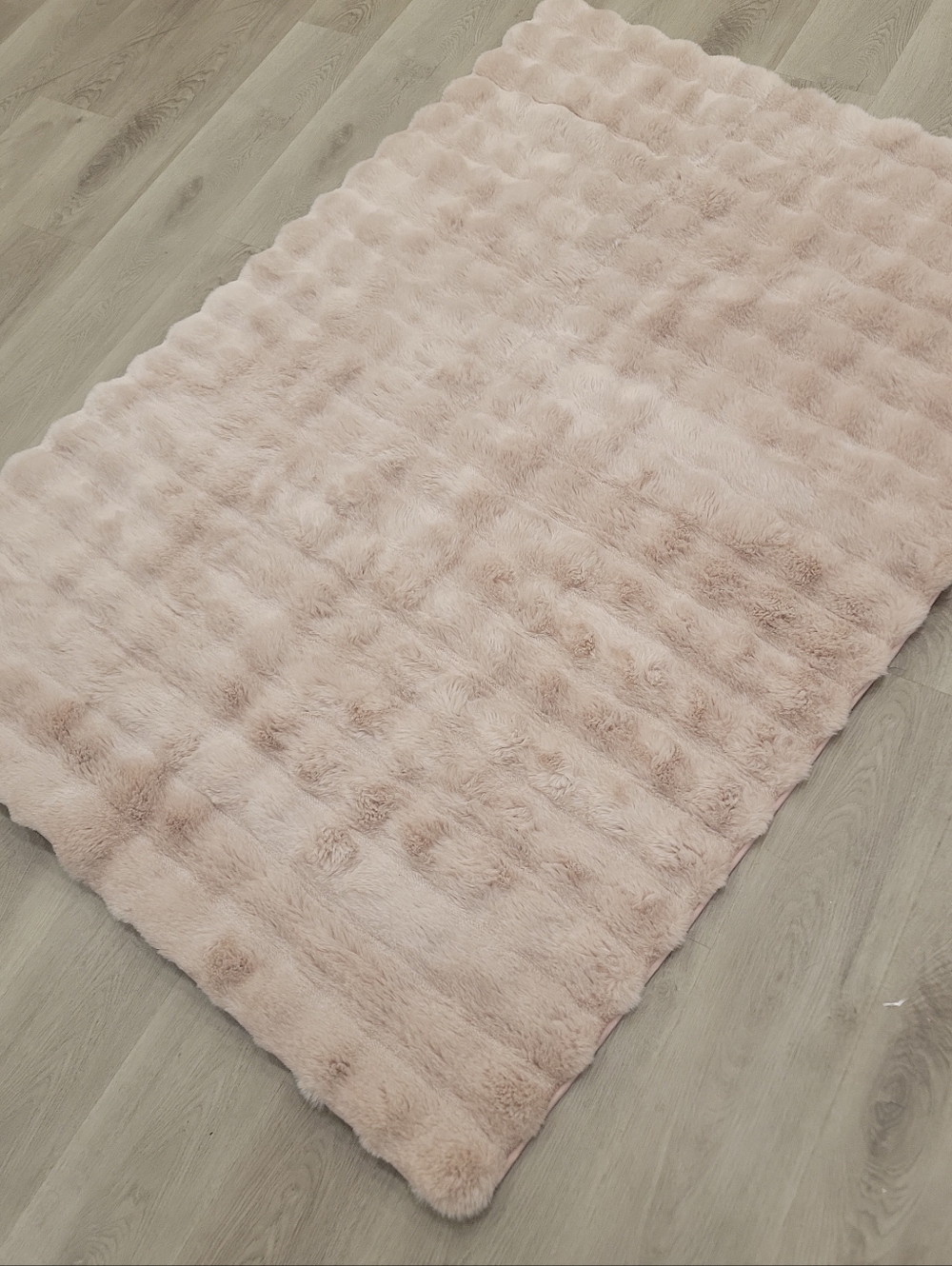 Thalia Sodi Blush Pink Faux Fur Accent Rug